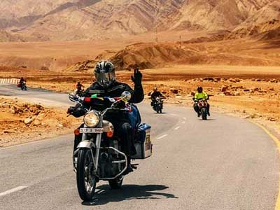 Discover Ladakh by Bike