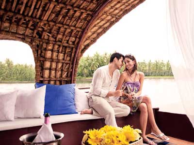 Kerala Backwater Honeymoon Package