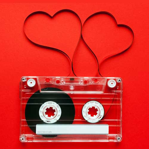 The Love Songs Which Will Grow Your Romance on Valentine’s Day 2016